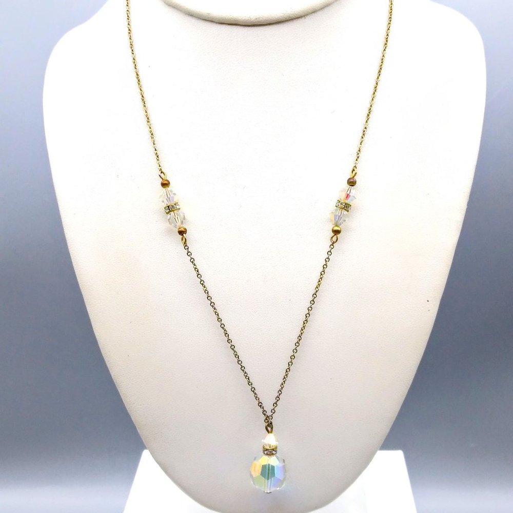 Elegant AB Crystal Lavalier Necklace, Delicate Gold Tone Chain with Faceted